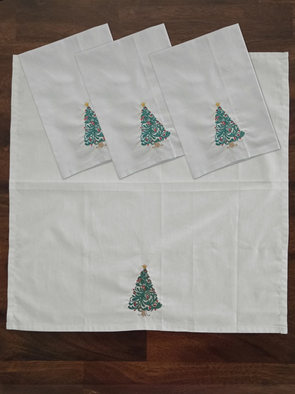 Christmas Tree full napkin cropped